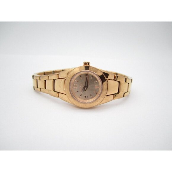 Women's Relic Quartz WR Analog 23mm Dial Causal Round Watch (E382) - Picture 7 of 10